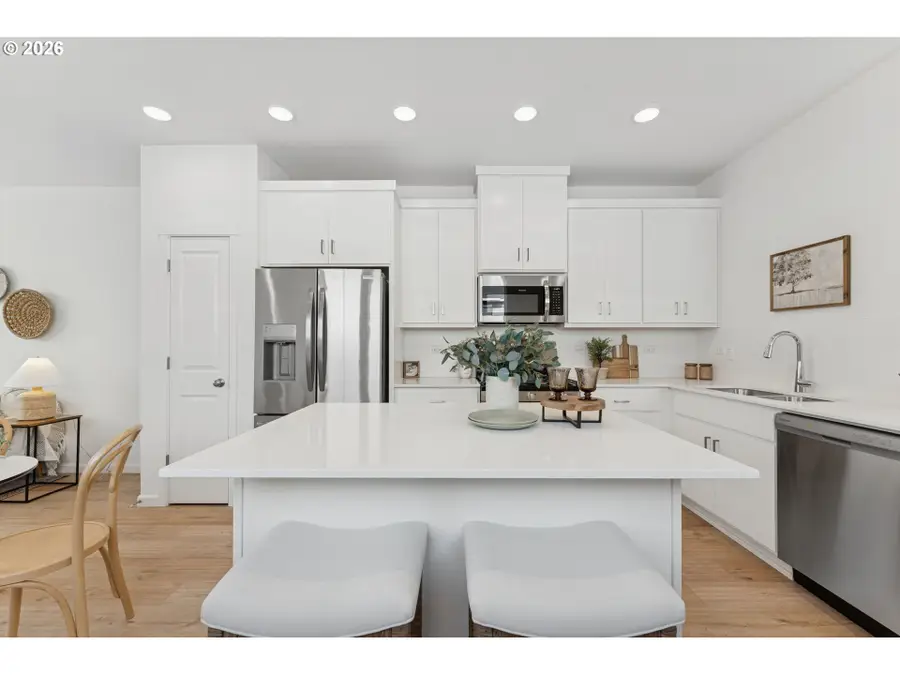 3627 SW 209th Ave, Hillsboro, OR 97123 - #2