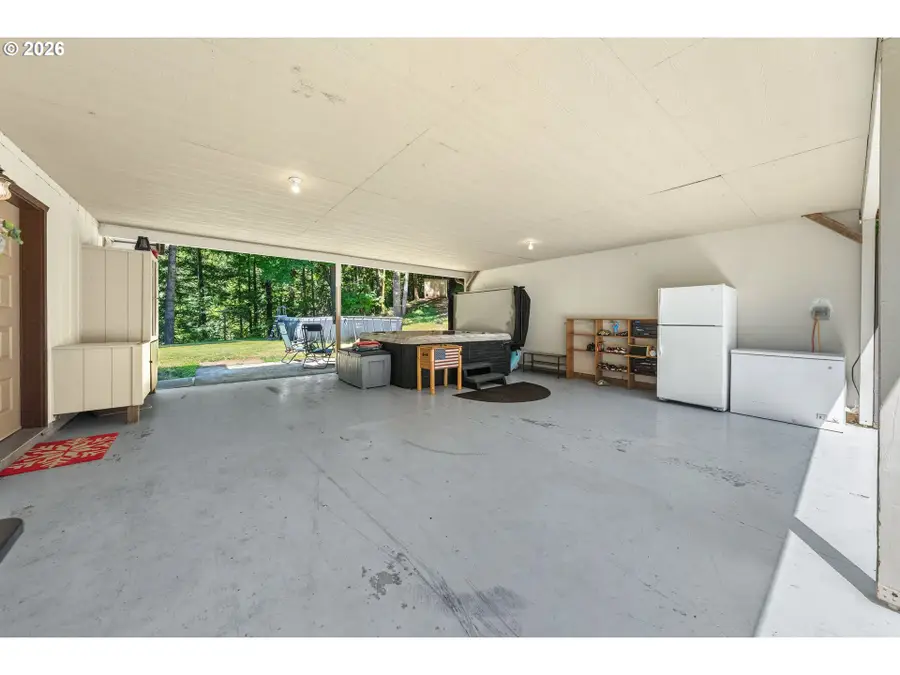 10024 Hubbard Creek Rd, Umpqua, OR 97486 - #3