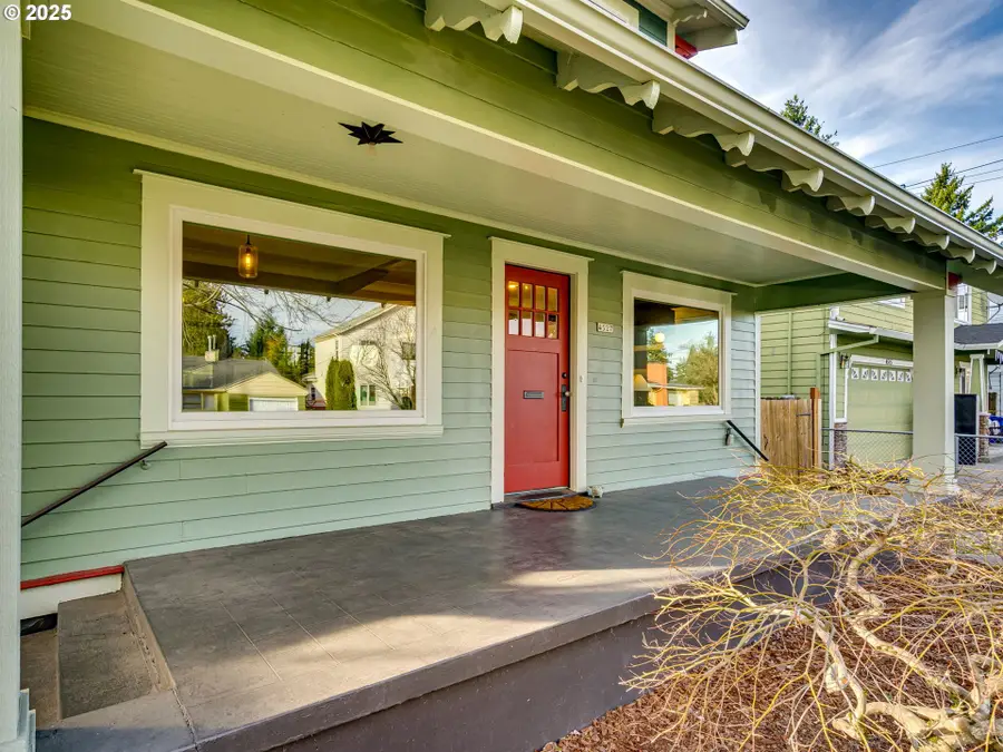 4527 SE 74th Ave, Portland, OR 97206 - Image #2