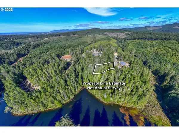 Little Woahink Dr. #24, Florence, OR 97439