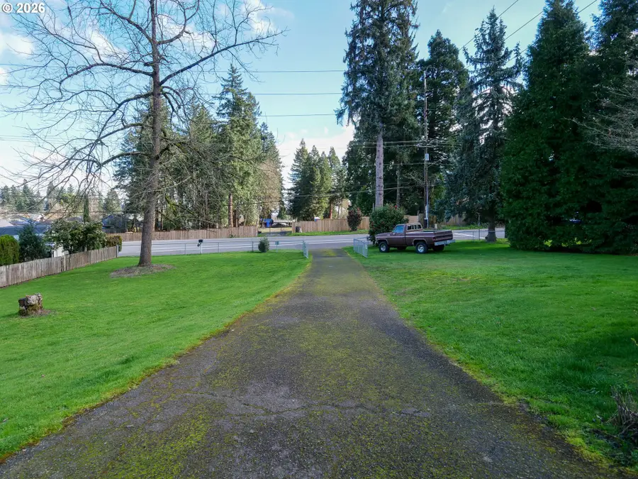 16421 SE Webster Rd, Milwaukie, OR 97267 - #2