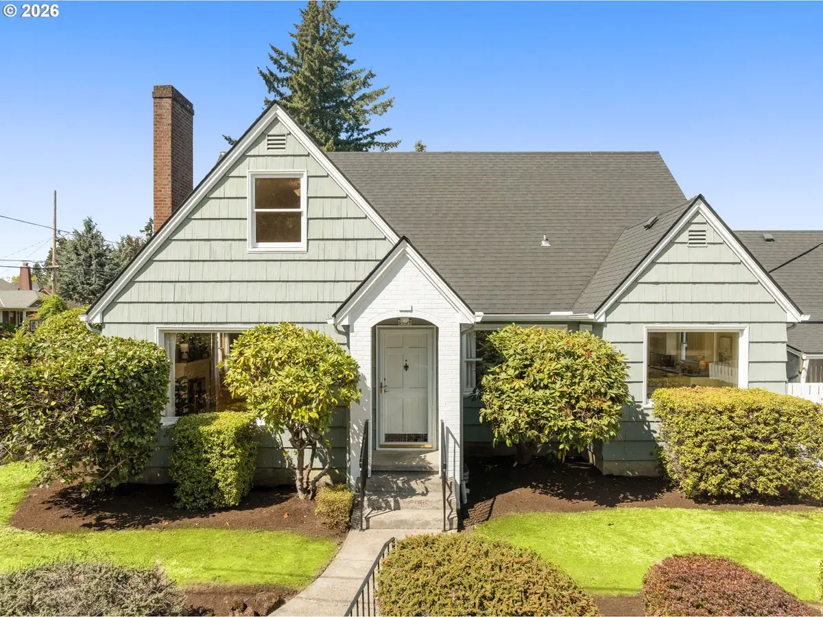 6909 NE Davis St, Portland, OR 97213 - #1