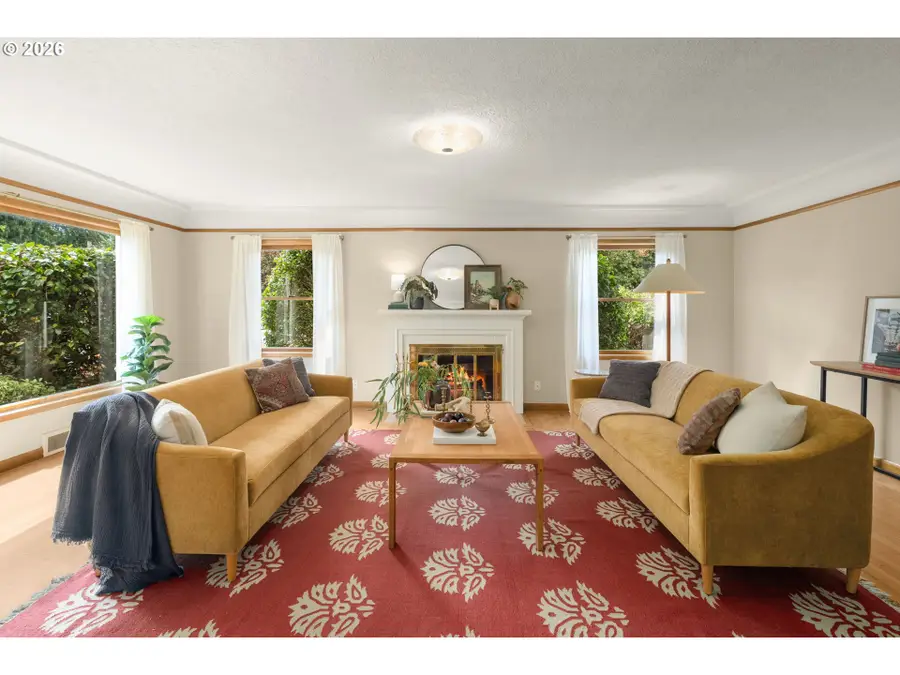 6909 NE Davis St, Portland, OR 97213 - #3
