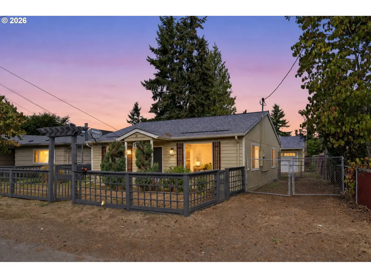 5321 SE Henderson St, Portland, OR 97206 - #1