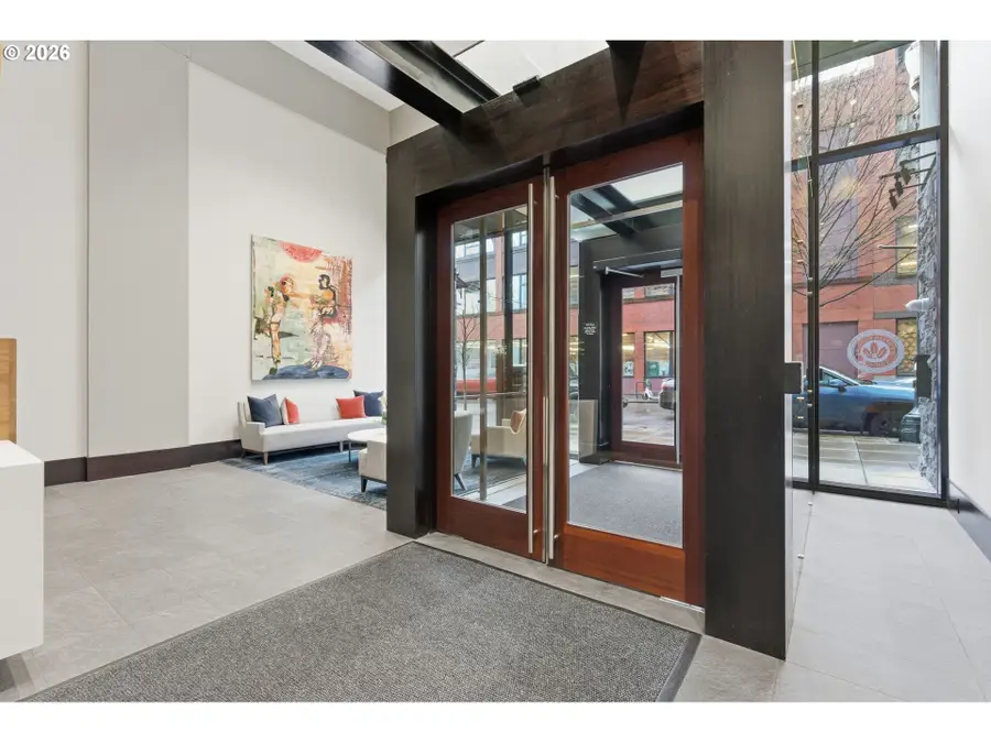 1025 NW Couch St #1019, Portland, OR 97209 - #3