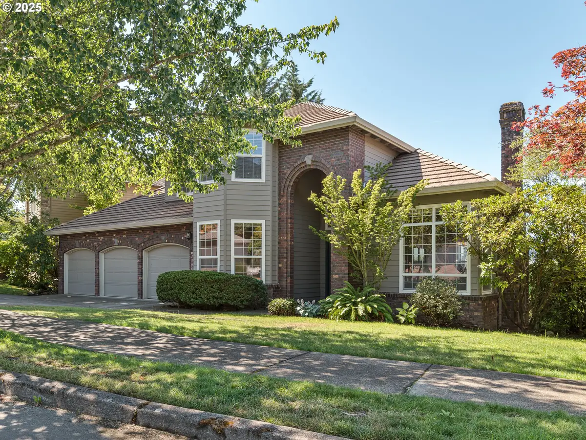 15966 SE Goosehollow Dr, Damascus, OR 97089 - Image #1