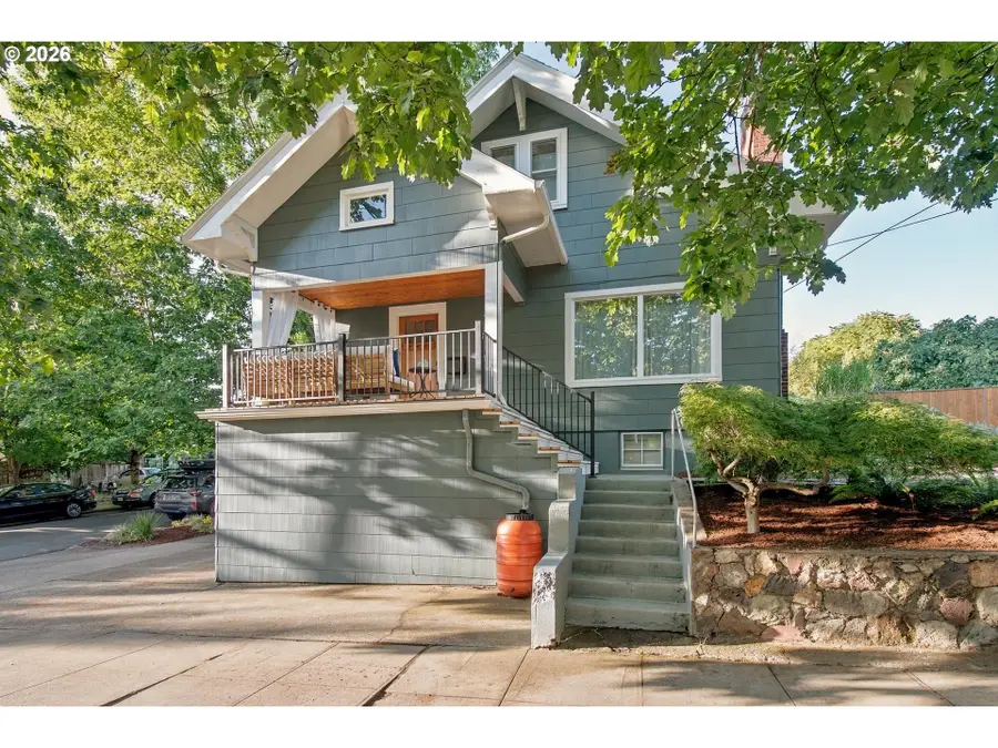 703 SE Tenino St, Portland, OR 97202 - #2