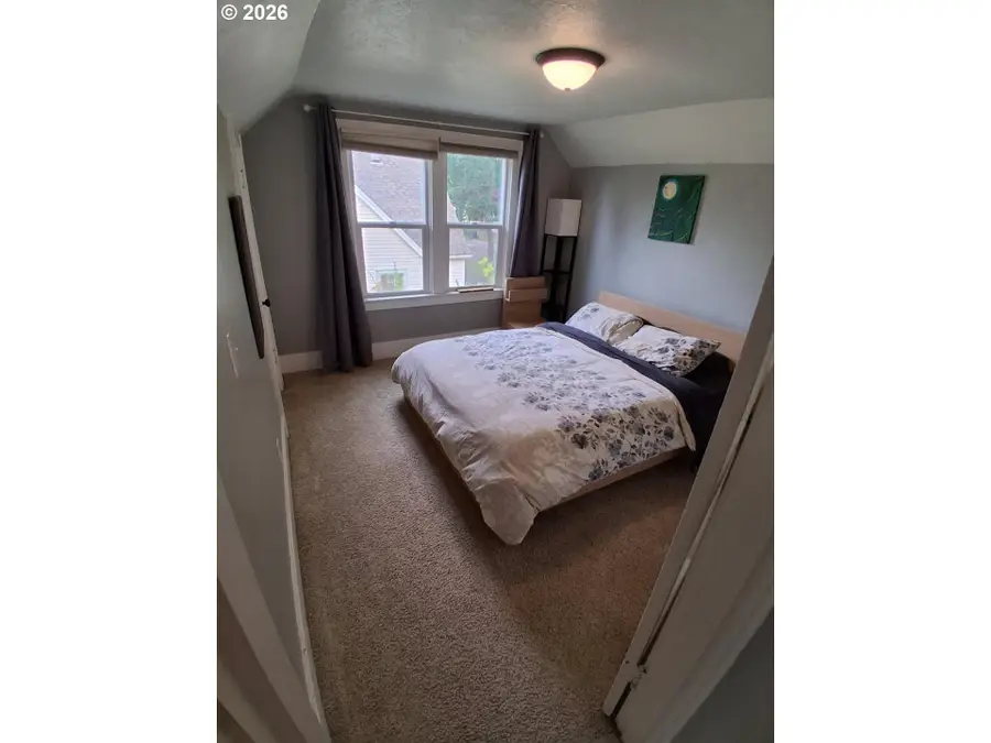 1335 NE 19th St, Salem, OR 97301 - #3