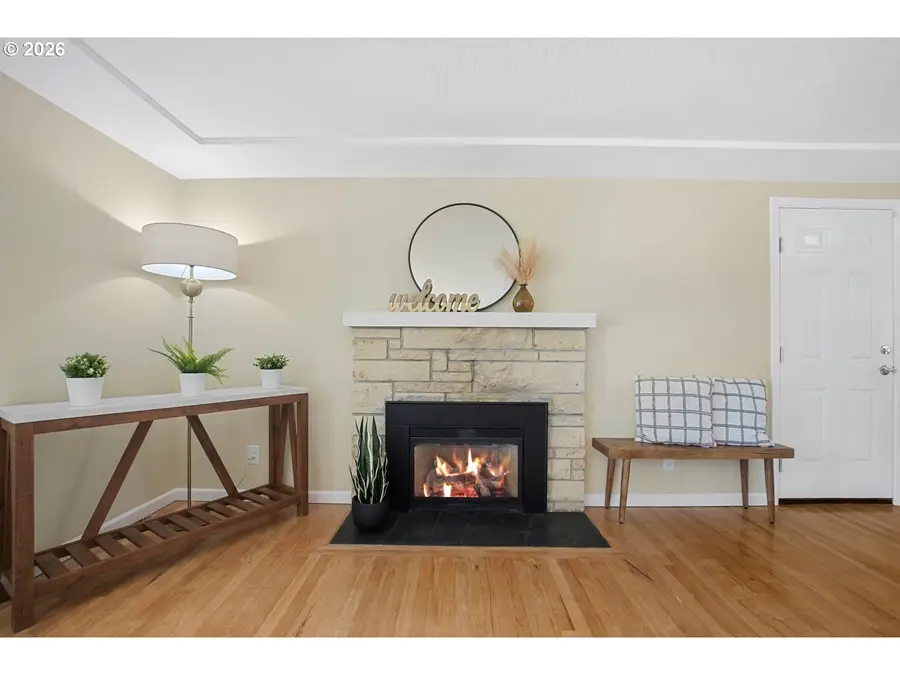 15928 NE Rose Pkwy, Portland, OR 97230 - #3