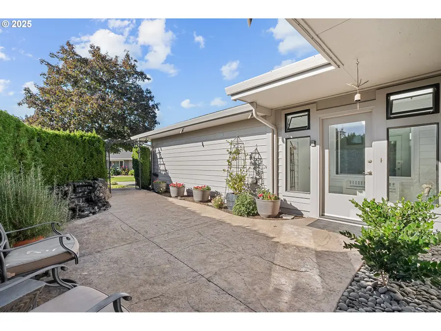 32215 SW East Lake Pt, Wilsonville, OR 97070 - Image #3