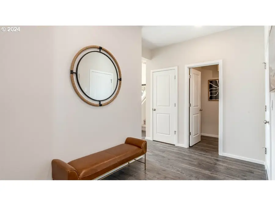 385 Stella St Ne, Salem, OR 97301 - #3