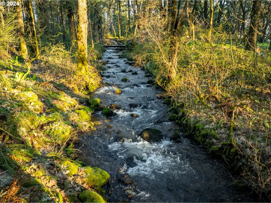 455 Country Club Rd, Hood River, OR 97031 - #2