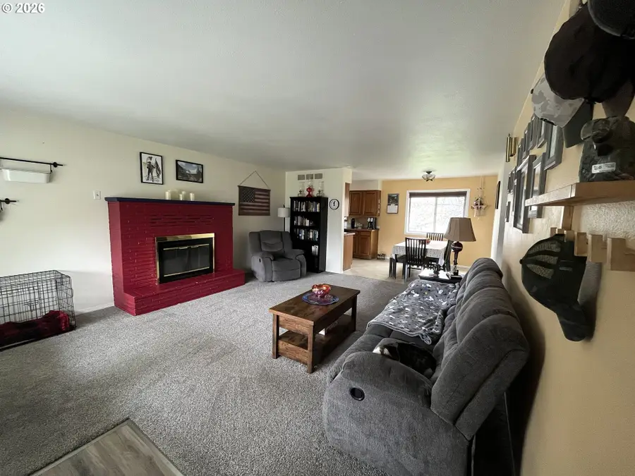 1680 Clark St, Baker City, OR 97814 - #2