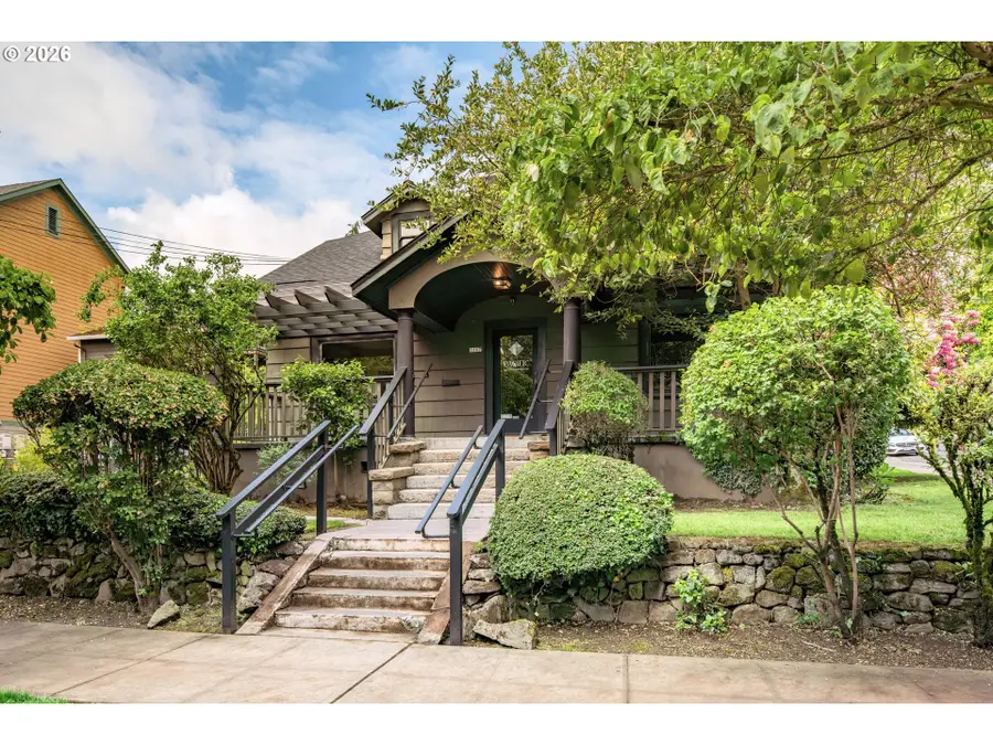 3507 S Corbett Ave, Portland, OR 97239 - #2