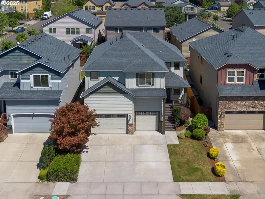 13543 SE Almond Dr, Clackamas, OR 97015 - Image #3