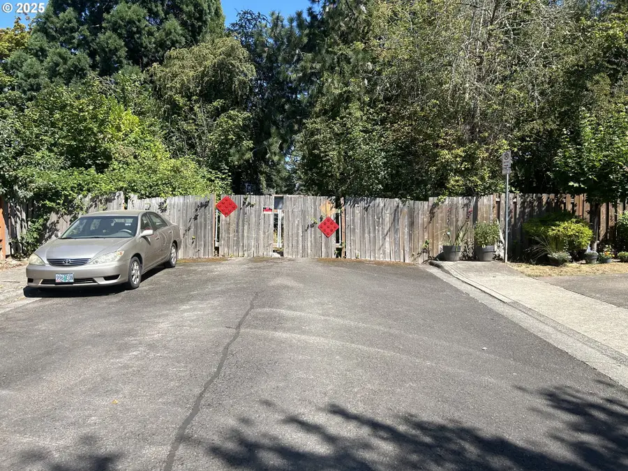 4905 SW 166th Ave #7, Beaverton, OR 97078 - Image #2