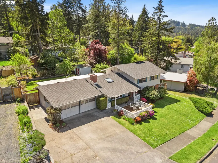 490 E 46th Ave, Eugene, OR 97405 - #3