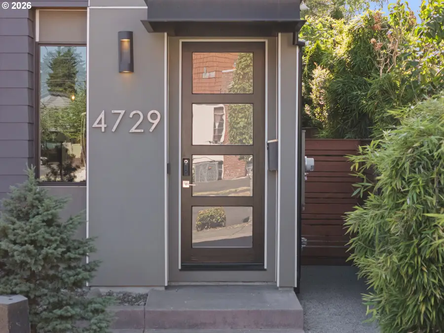 4729 N Congress Ave, Portland, OR 97217 - #2