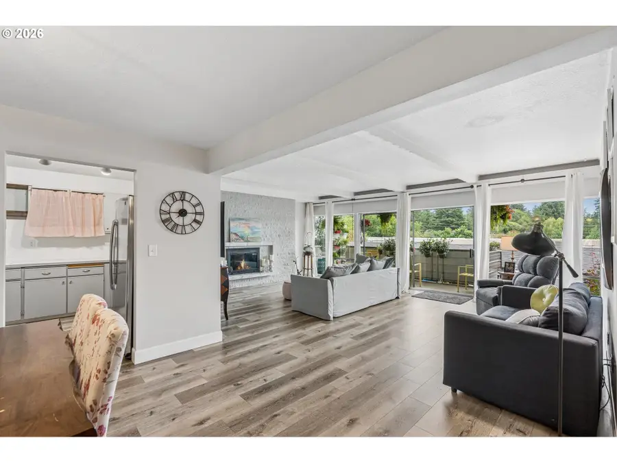4460 SW Scholls Ferry Rd, Portland, OR 97225 - #3