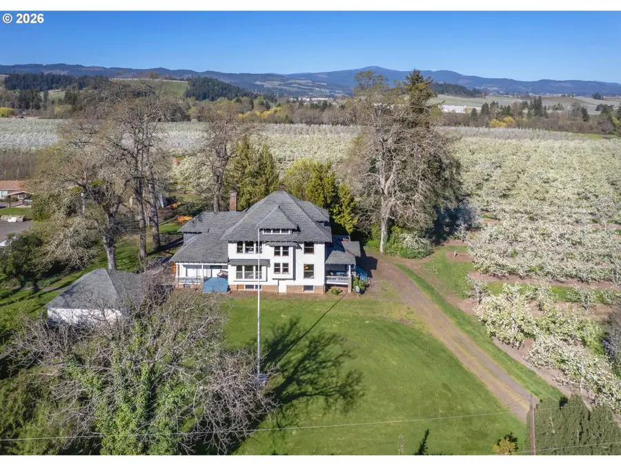 3316 Thomsen Rd, Hood River, OR 97031 - #2