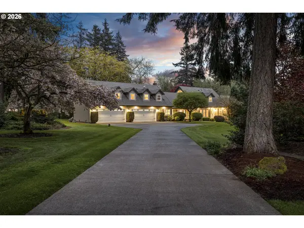 7701 NE 211th Ave, Vancouver, WA 98682