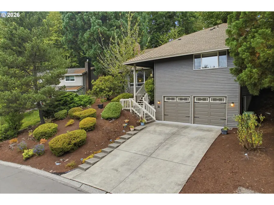 31 Da Vinci St, Lake Oswego, OR 97035 - #3