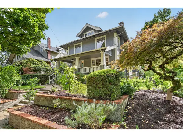 3610 NE Knott St, Portland, OR 97212