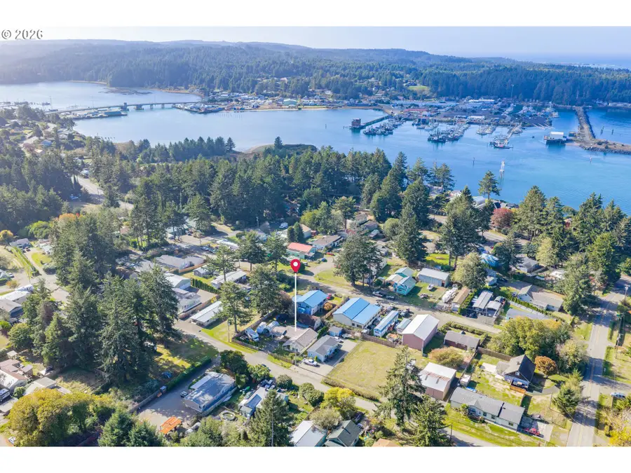 63556 Grand Rd, Coos Bay, OR 97420 - #3