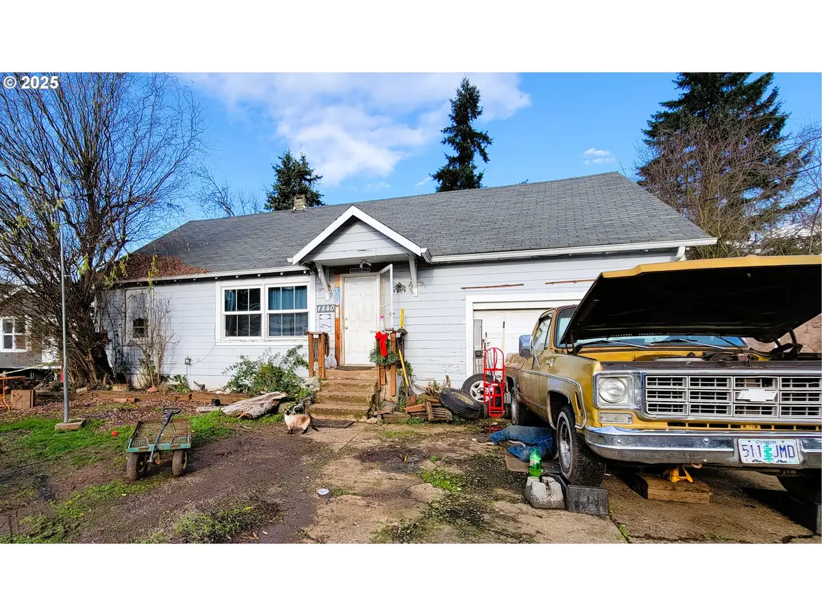 1140 E Chamberlain Ave, Cottage Grove, OR 97424 - Image #1