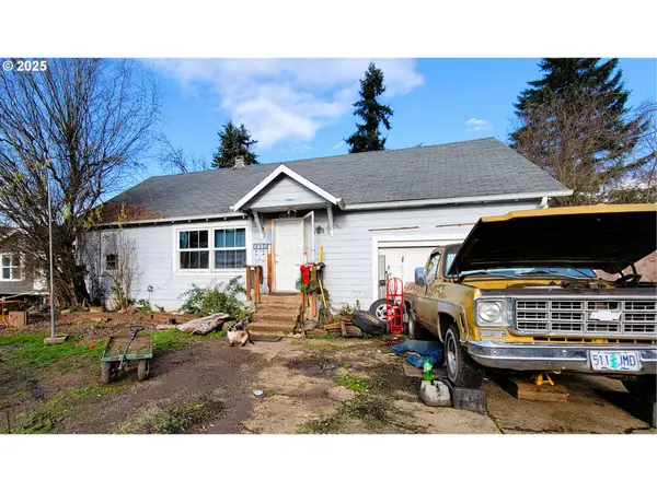 1140 E Chamberlain Ave, CottageGrove, OR 97424