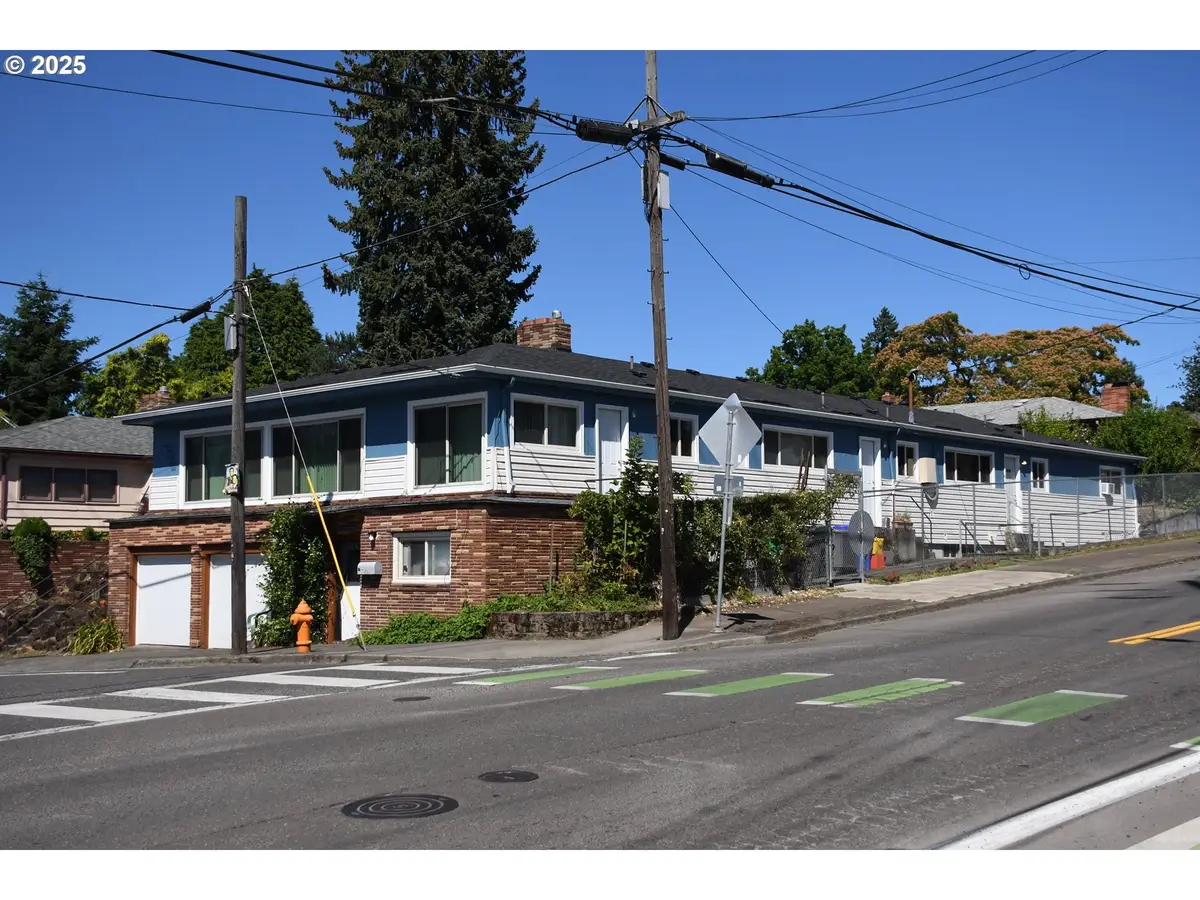4428 SE 42 Ave, Portland, OR 97206 - Image #1