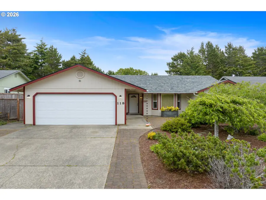 118 Park Village Loop, Florence, OR 97439 - #2