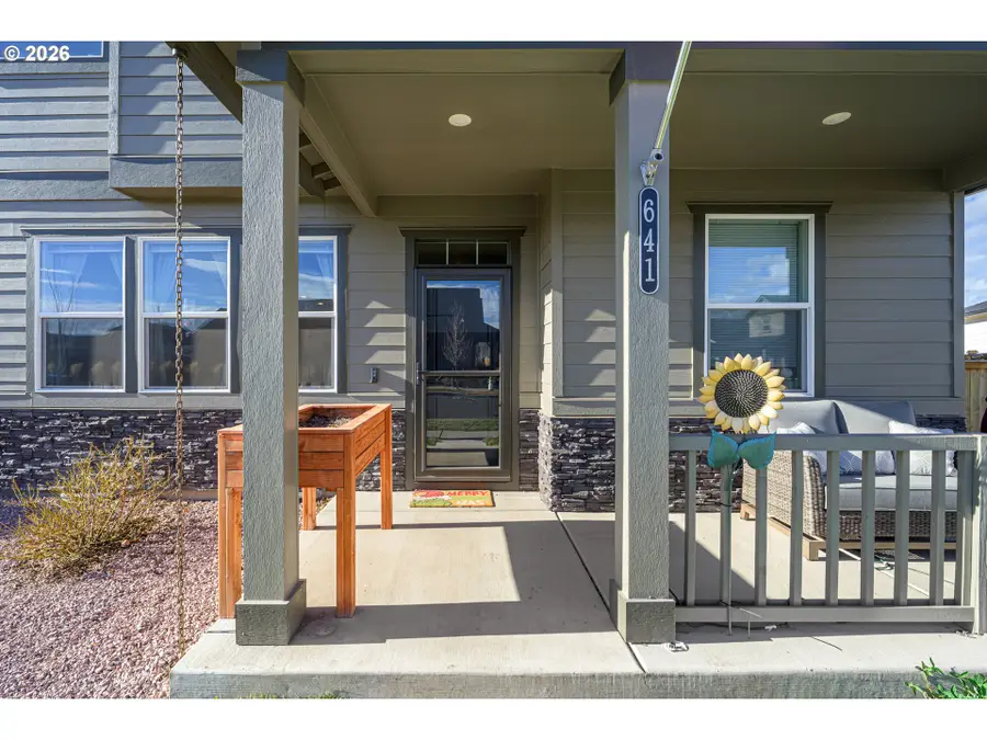 641 NE Union Loop, Prineville, OR 97754 - Image #2