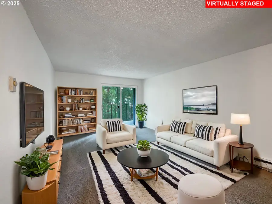 10010 SW Hall Blvd #5, Portland, OR 97223 - Image #2