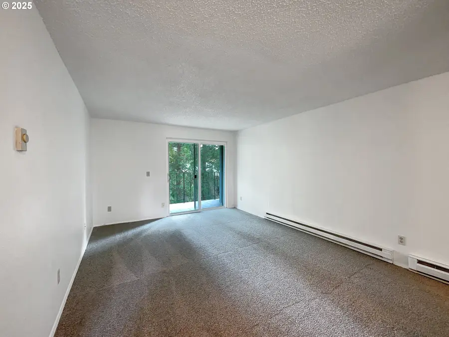 10010 SW Hall Blvd #5, Portland, OR 97223 - Image #3
