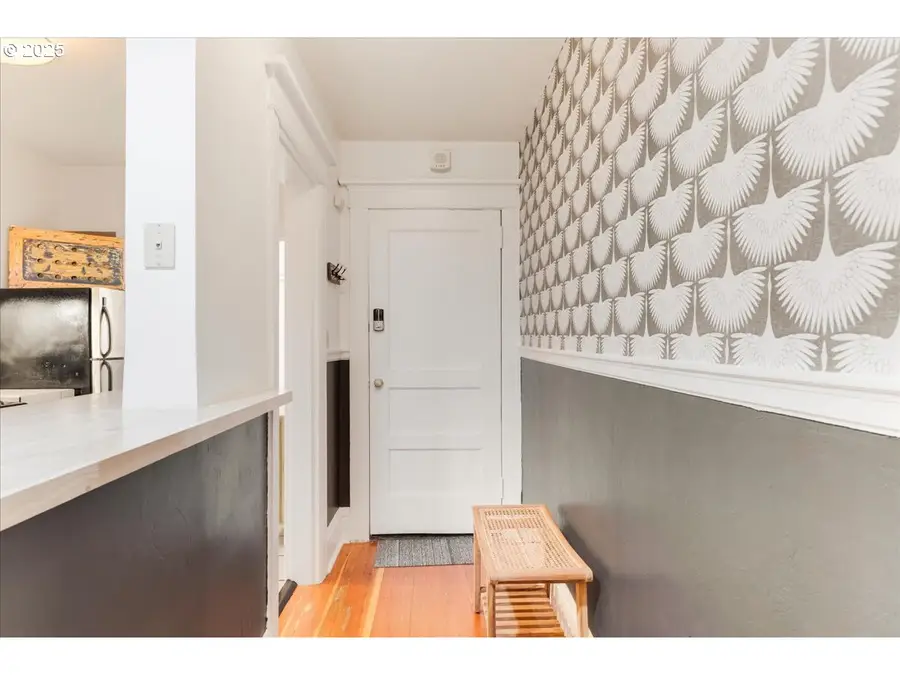 2109 NW Irving St #208, Portland, OR 97210 - #2