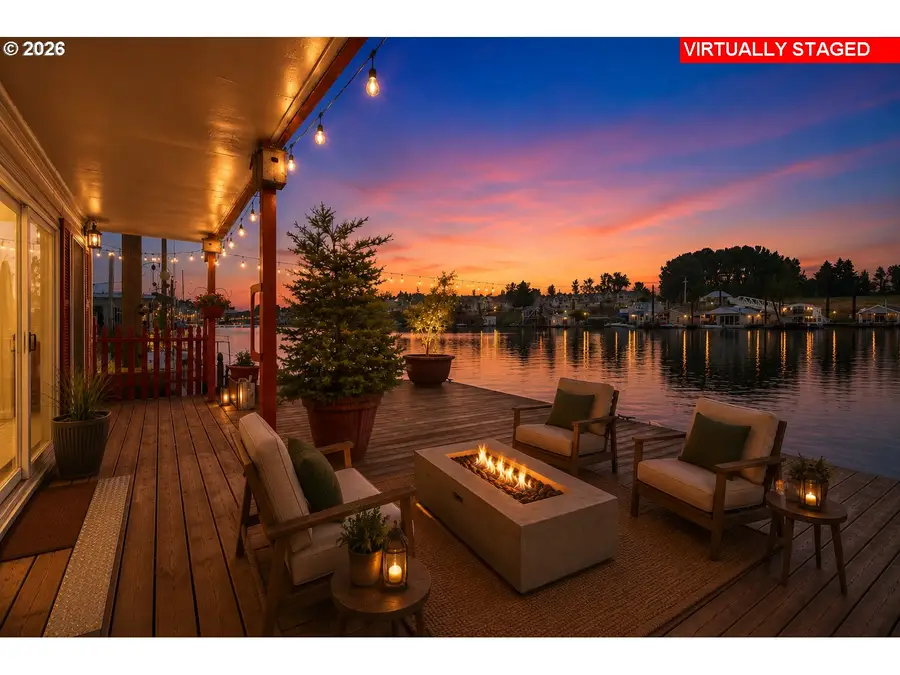 550 N Tomahawk Island Dr., Portland, OR 97217 - #3