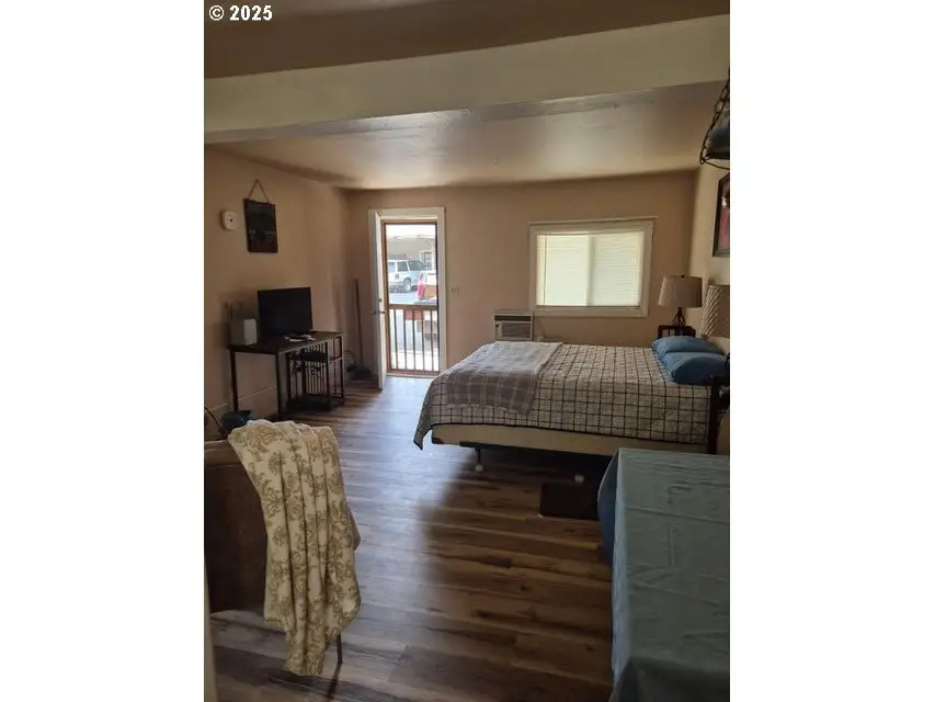 755 S Canyon Blvd, John Day, OR 97845 - #3