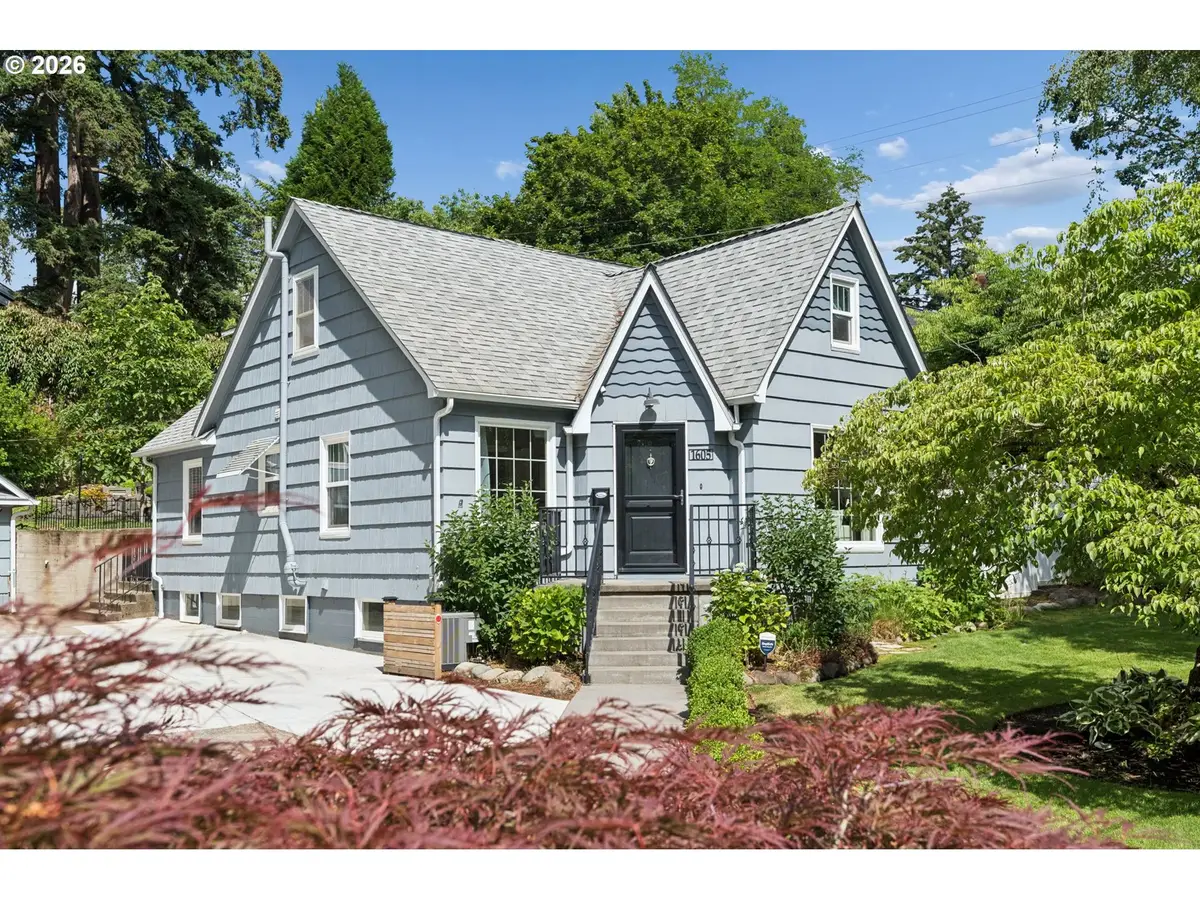 1605 Summer St, Salem, OR 97302 - #1