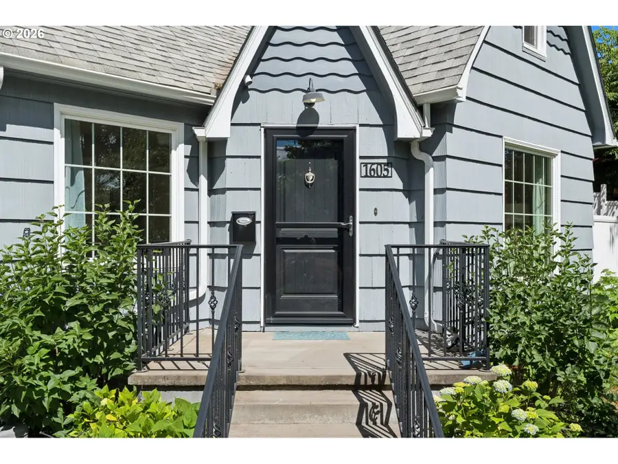 1605 Summer St, Salem, OR 97302 - #3