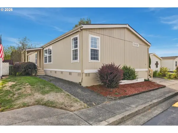 1000 S Mckern Ct, Newberg, OR 97132