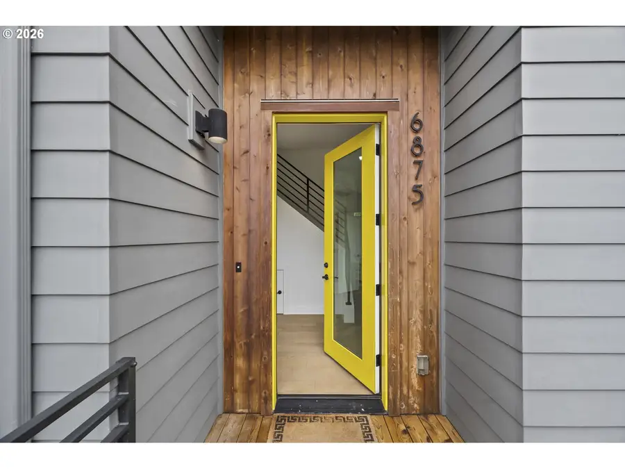 6875 N Salem Ave, Portland, OR 97203 - #3