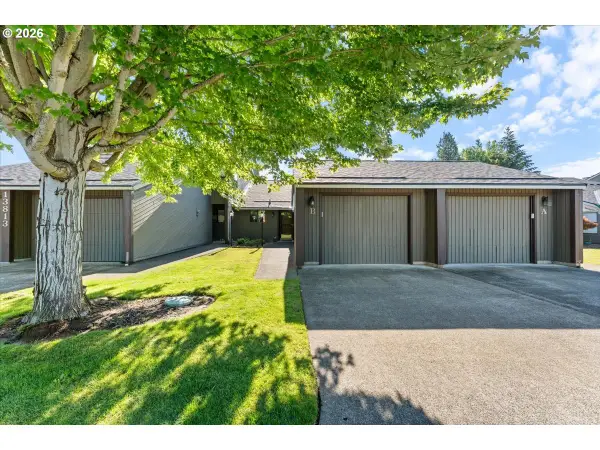 13813 NW 10th Ct #B, Vancouver, WA 98685