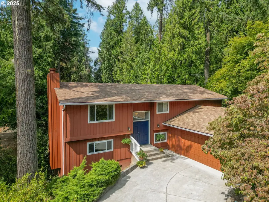 3908 SE Arbor Ct, Hillsboro, OR 97123 - Image #3