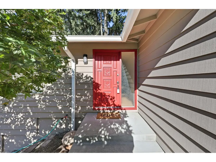 13525 SW Fircrest Ct, Beaverton, OR 97008 - #2