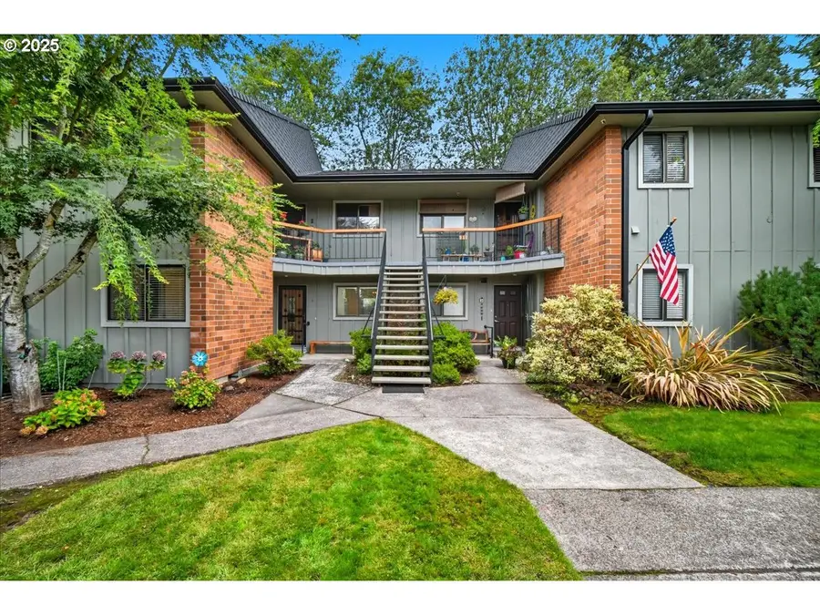 8900 NE 36th St #1, Vancouver, WA 98662 - Image #2