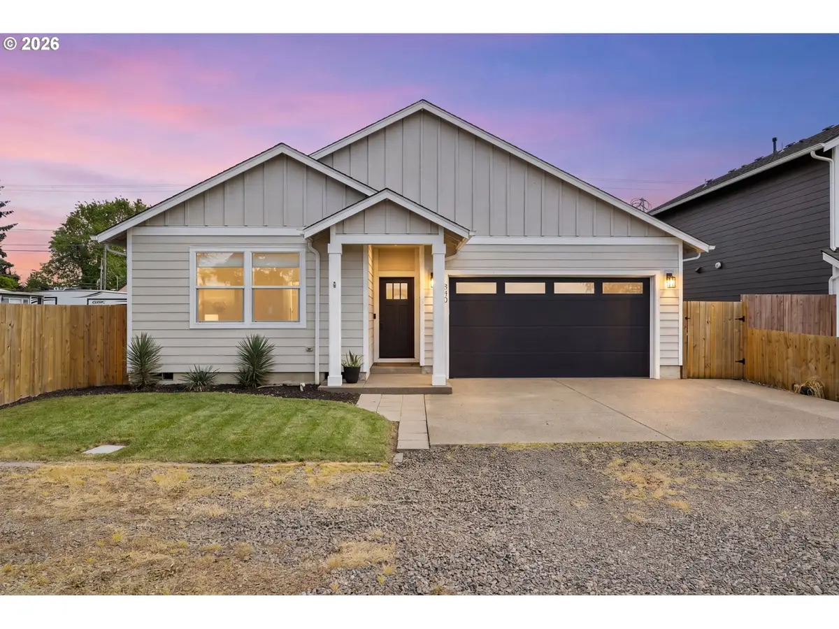 840 2nd St, Gervais, OR 97026 - #1