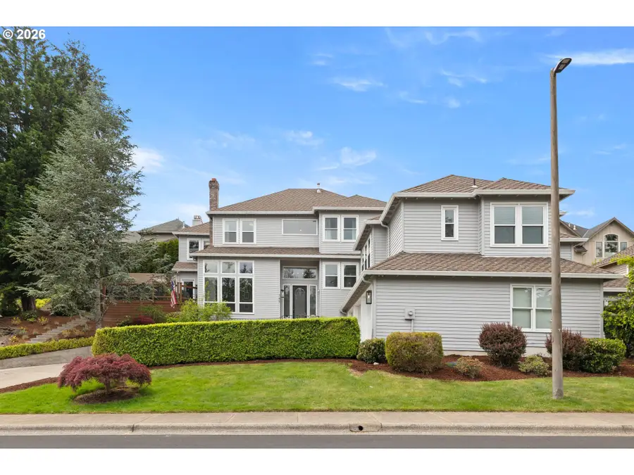 745 SW 67th Pl, Portland, OR 97225 - #2