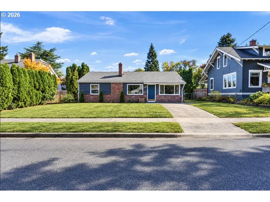 8000 N Woolsey Ave, Portland, OR 97203 - #2