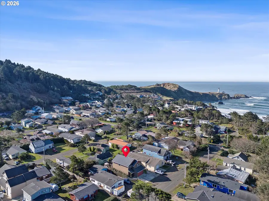 333 NW 58th St, Newport, OR 97365 - Image #2